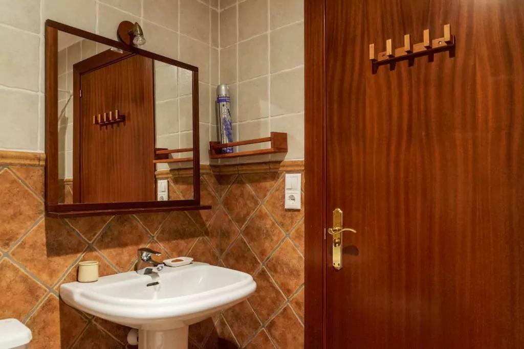 Ca La Gloria Bed and Breakfast Vilabertrán Buitenkant foto